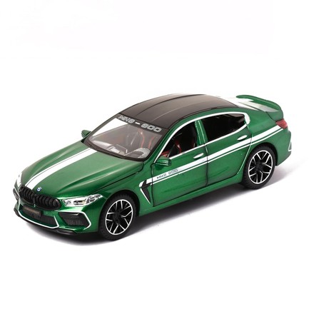 Bmw M8 thumbnail 4